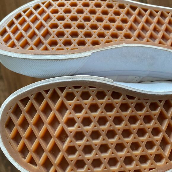 Vans White Checkered Lace-Up Sneakers Youth 1 - Picture 12 of 13